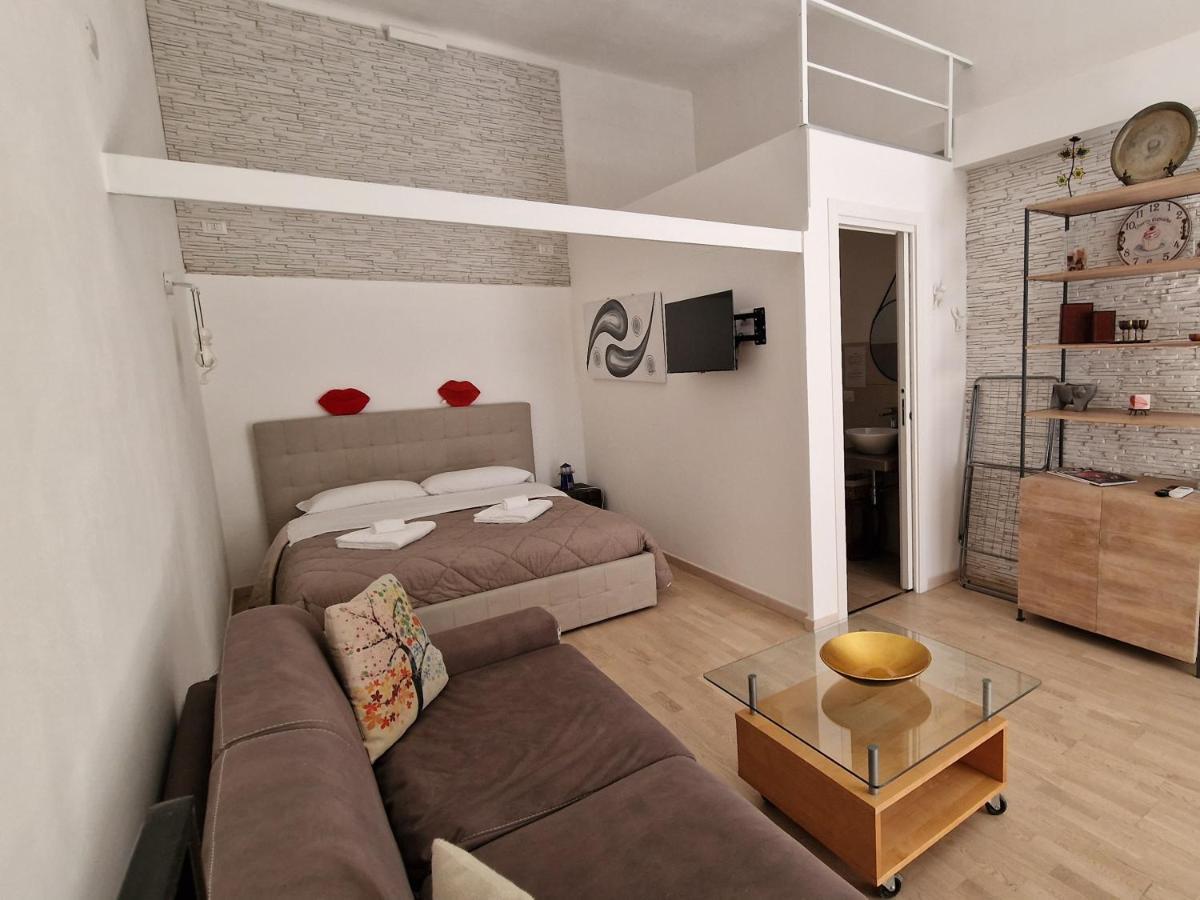 Apartment 4 Via Valona - Executive Luxury